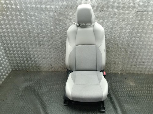 Toyota yaris seat - seat, right