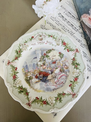 Royal doulton brambly hedge - doulton,