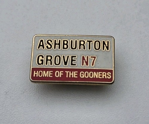 Arsenal vintage pin badge - arsenal,