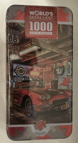 World smallest 1000 piece - world's,