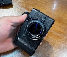 Fujifilm X10-Fujinon Lens, F2.0-F2.8 Aperture, ENGLISH, High-Quality Cam