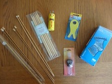 COLLECTION OF KNITTING ITEMS NEEDLES, LOOM, BOBBINS, ROW COUNTER ETC USED & NEW