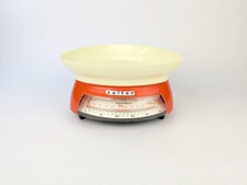 Set of Vintage Salter Lowline