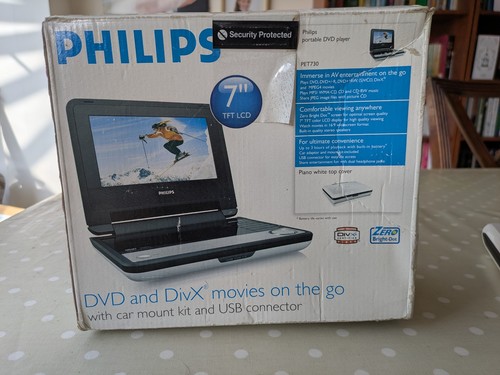 Philips portable dvd player - philips,