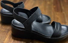 Ecco black leather strappy - black,
