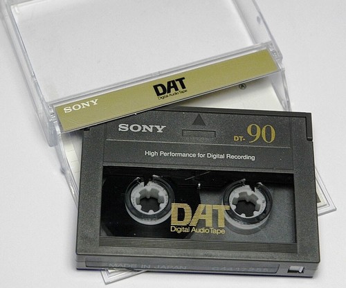 Dat digital audio tape - digital,