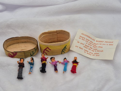 Guatemalan worry dolls set - worry,