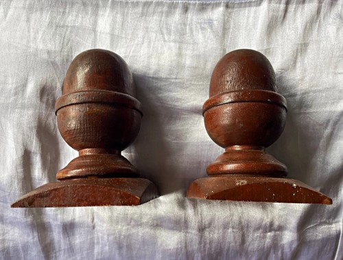 Pair vintage turned - vintage,