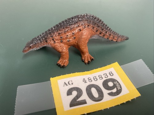 Pd209 invicta scelidosaurus - pd209,