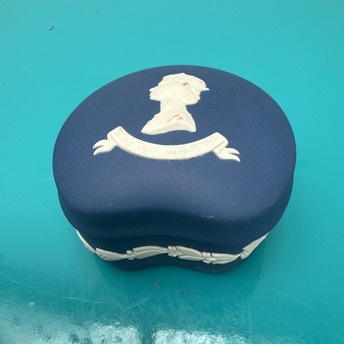 Vintage wedgwood - a,