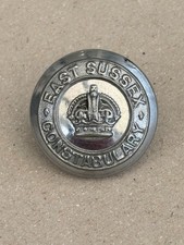 OBSOLETE POLICE BUTTONS, EAST