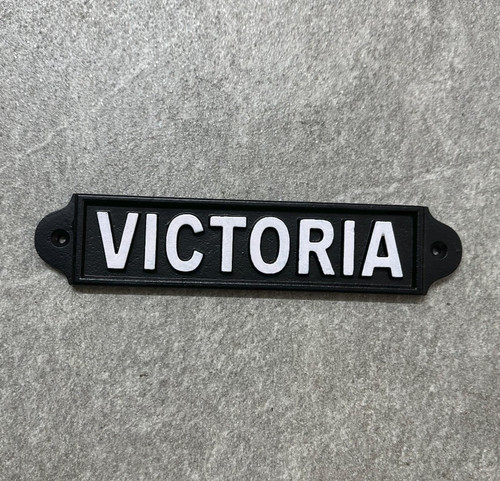 Victoria sign railway station - victoria,