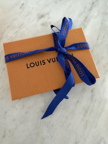 Authentic louis vuitton - authentic,