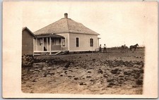 Rural House Daisy And The Kids