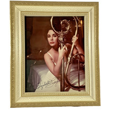 ELIZABETH TAYLOR  SIGNED FRAMED MATTED AUTOGRAPH PHOTO 11.5 x 13.5
