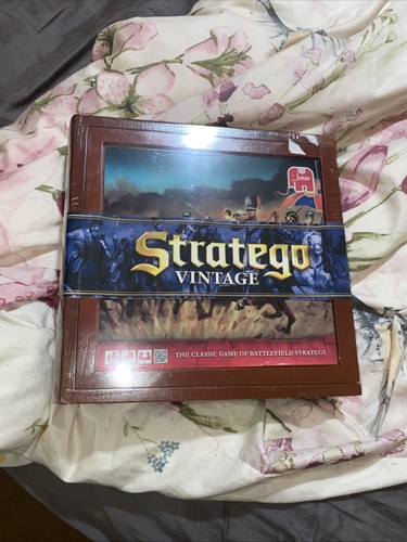 Stratego vintage new sealed - vintage,