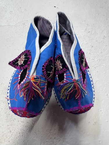 Vintage hand embroidered - vintage, cloth