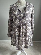 MASAI TAUPE BUTTERFLY PATTERN