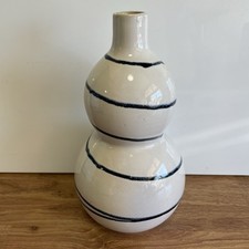 Vintage -  Bud Vase Oriental