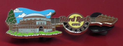 Used hard rock - cafe, pin
