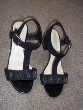 BLACK SUEDE CLARKS T BAR BLOCK HEEL EMBELLISHED GEM JEWEL SANDAL SHOES SIZE 6