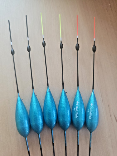 Fishing pole floats with boulb
