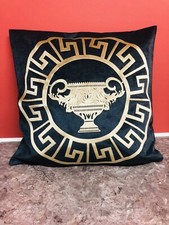 Greek Key Circle Black & Gold