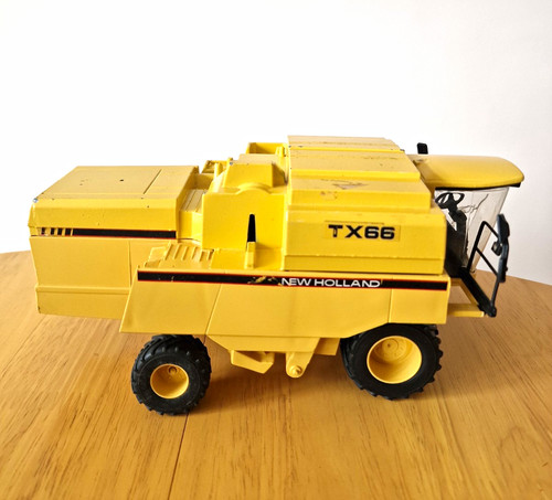 New holland tx66 combine - holland,