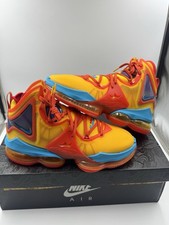 Nike LeBron XIX 'Tune Squad'