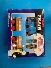 tomy thomas the tank engine