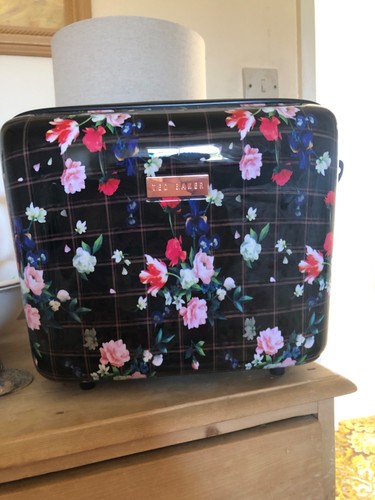 Ted baker floral hardshell - ted,