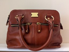 Modalu Pippa Handbag - Tan