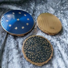 3 Vintage Stratton Powder Compacts.  Good Condition.