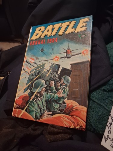 Vintage 1984 battle annual - vintage,