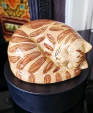 Vintage Quail Pottery Cat Sleeping figurine called Humbug ginger & white tabby