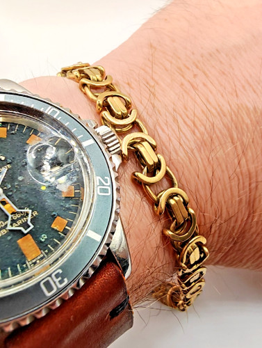 Solid 9ct gold - gold, byzantine