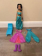 Disney Store Official Princess Jasmine (Aladdin) Doll Plus Extra Outfits