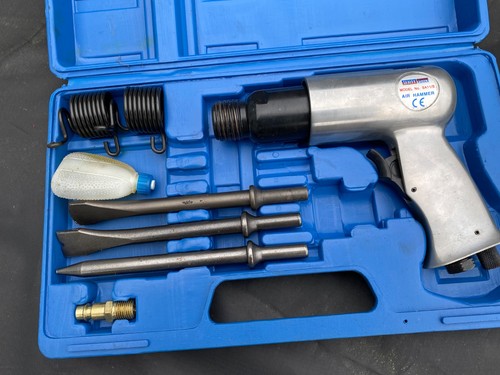 Sealy air hammer with