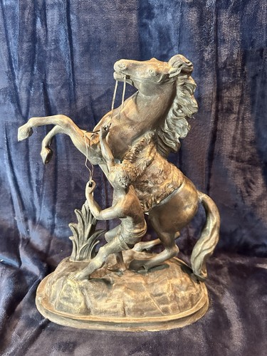 Spelter sculpture horse - sculpture, a