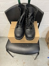 Solovair Men’s Zip Combat