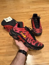 Size 10 - Supreme x Nike Air