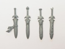GW WARHAMMER HIGH ELVES SILVER HELMS SWORDS X 4. GREEN 166