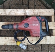 Hilti TE700 AVR 110v electric concrete breaker