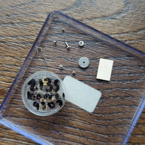 Rolex 2135 lot nos parts - rolex,