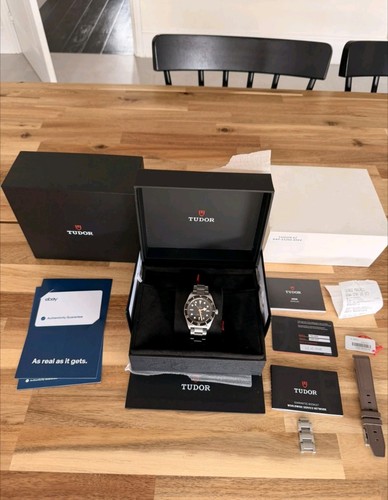 Tudor black bay - black, 58