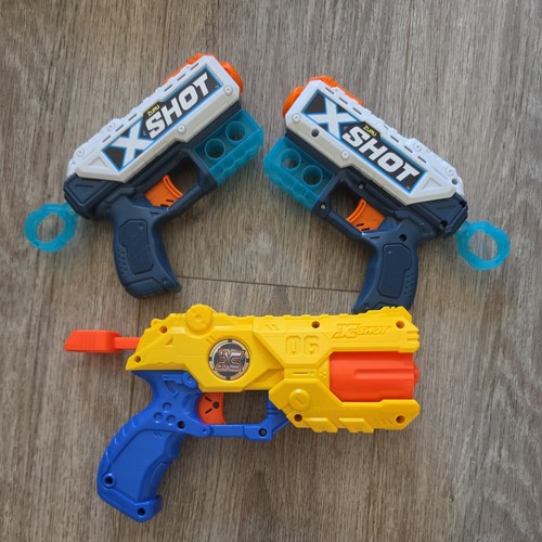Zuru shot reflex blaster - x,