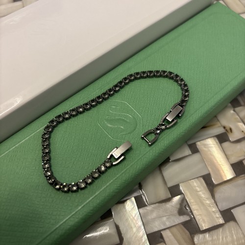 Genuine swarovski deluxe - *genuine,