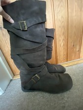 Ladies brown Roberto Vianni faux suede wedge boots UK 8 buckles, straps, Used gc