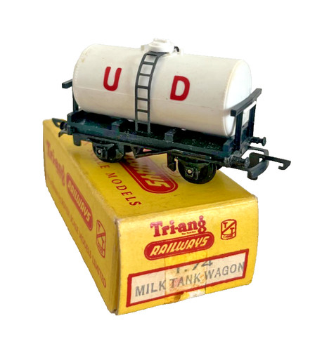Tri ang t74 milk tank - milk, wagon