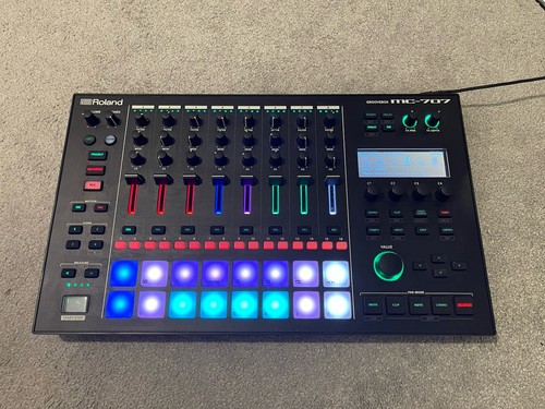 Roland 707 digital - roland,